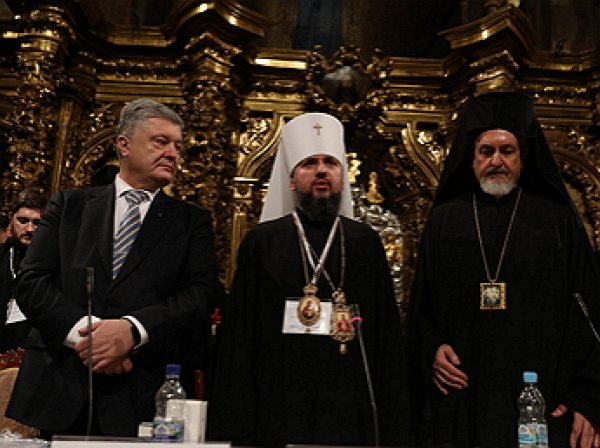 "Это церковь без Путина и без Кирилла": Порошенко объявил о создании Православной церкви Украины