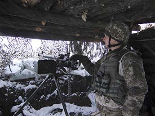 Подорвались на собственных минах: бойцы ВСУ провалили наступление на ДНР
