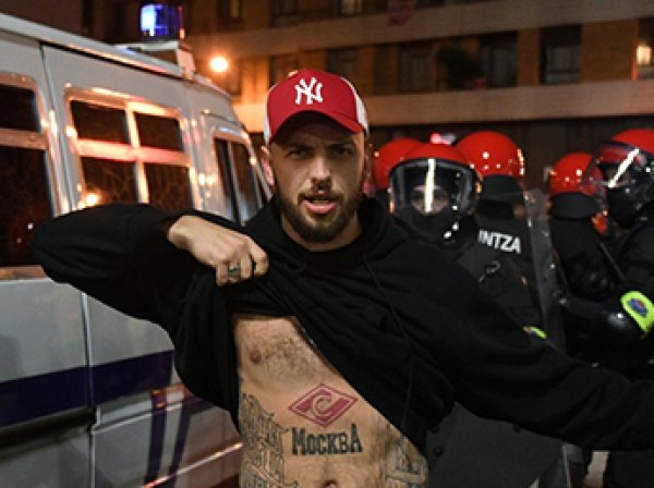 Полиции в России запретили задерживать рэперов и срывать их концерты