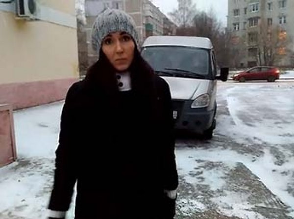 "Я услышала хруст своих костей": зверски избитая за отказ раздеться в полиции девушка отсудила 5000 рублей