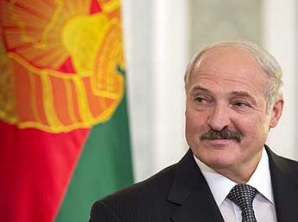 "Это недоразумение": Лукашенко призвал прекратить военный конфликт на Донбассе