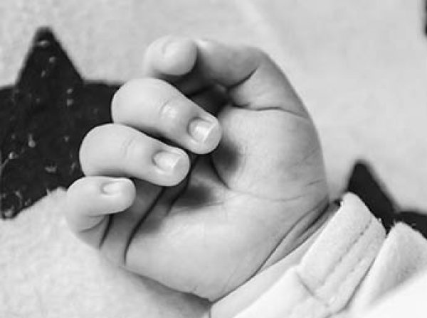 Многодетная мать из Югры после праздников задушила двухлетнюю дочь