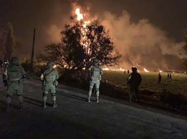 В Мексике взорвался трубопровод: жертвами стали 107 человек