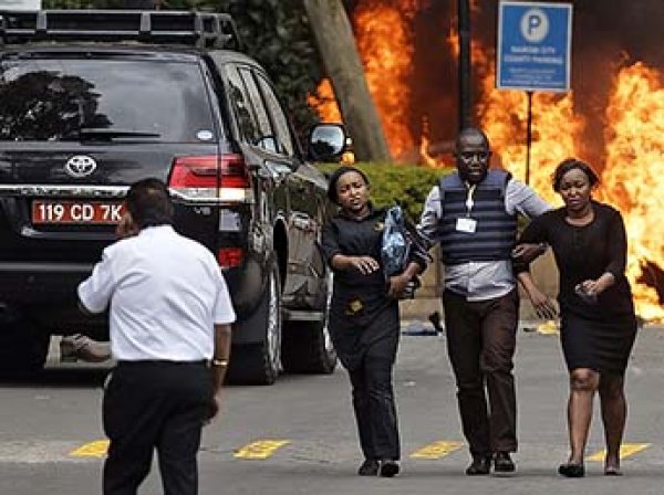 Жертвами теракта в пятизвездочном отеле в столице Кении стали 15 человек