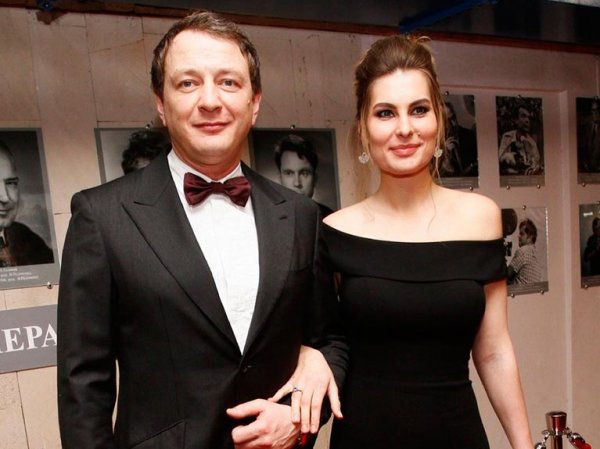 "Не мешайте наслаждаться жизнью": домашний тиран Башаров сделал новое заявление о разводе с женой