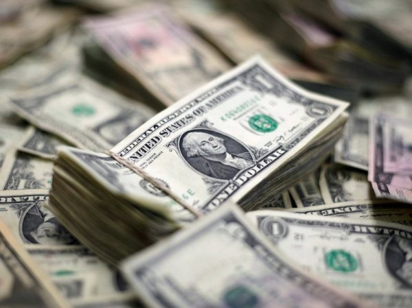 Курс доллара на сегодня, 13 февраля 2019: доллар рухнул на торгах на фоне новых санкций