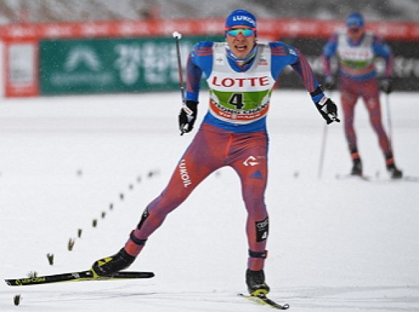 Устюгов надавал по щекам норвежцу Клебо после финиша, не попав в полуфинал ЧМ по лыжам (ВИДЕО)