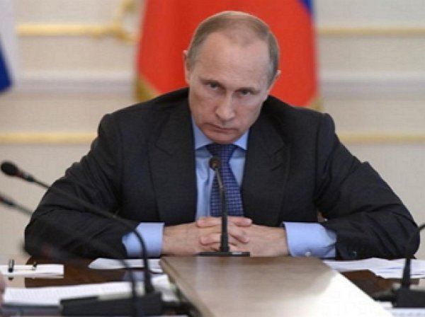 Путин уволил девять генералов силовых ведомств