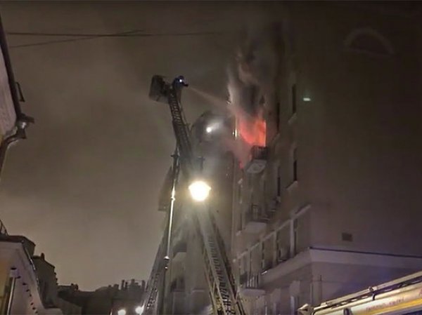 Пожар в центре Москвы в доме с квартирами Сафронова и Дапкунайте: 7 погибших