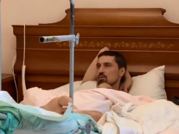 "Все мое имущество я завещаю...": Дима Билан показал видео с больничной каталки перед операцией