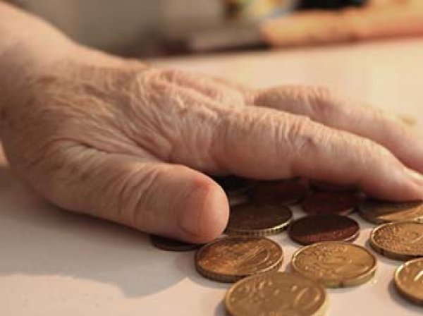 В России могут разрешить передавать пенсию по наследству