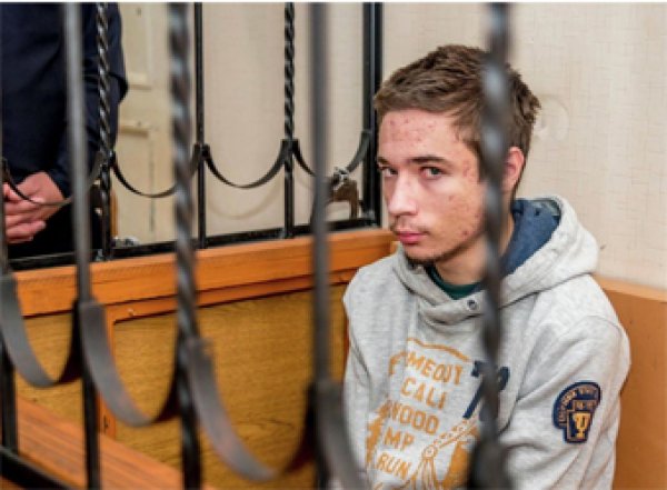 Севший на 6 лет за склонение российской школьницы к совершению теракта украинец Гриб объявил голодовку