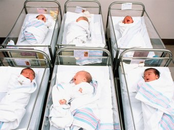 В США женщина за девять минут родила шестерых детей
