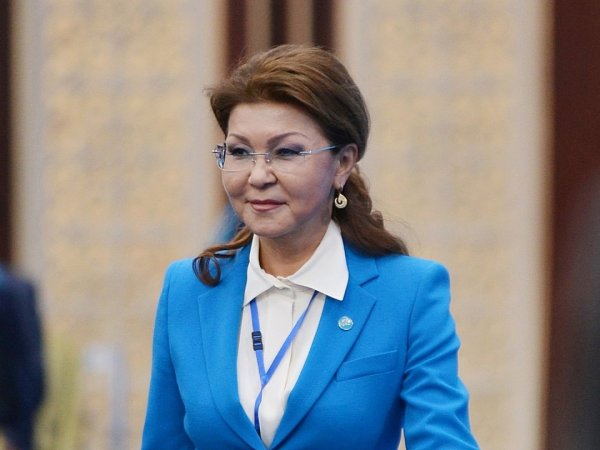 Возглавившая сенат дочь Назарбаева назвала детей-инвалидов "уродами" (ВИДЕО)