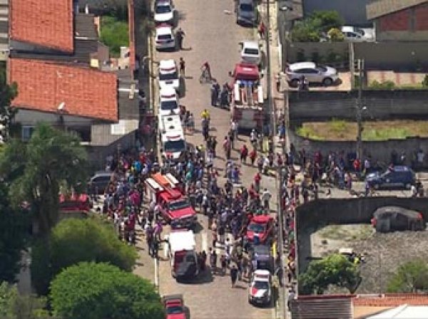 Подростки устроили кровавую бойню в школе Бразилии: минимум восемь убитых