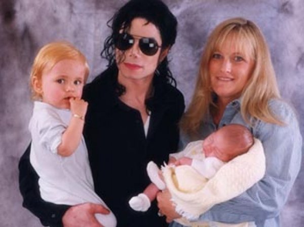 Родившая детей Майклу Джексону жена призналась, что у них никогда не было секса