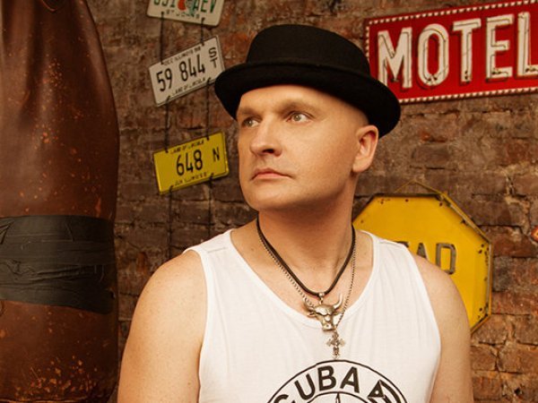 Экс-солист "Кармен" Лемох бросил в нищете алкоголичку-дочь и внучку (ФОТО)