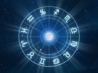 Астрологический прогноз на сегодня 25 апреля: Близнецов ждут трудности общения