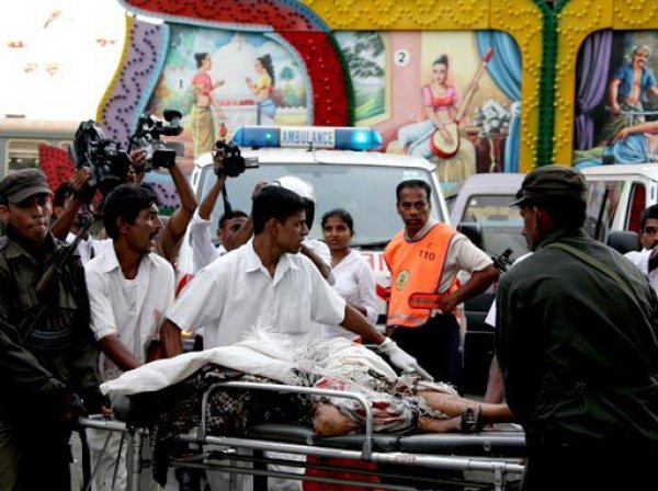 При взрывах на Шри-Ланке погибли трое детей богатейшего бизнесмена Дании