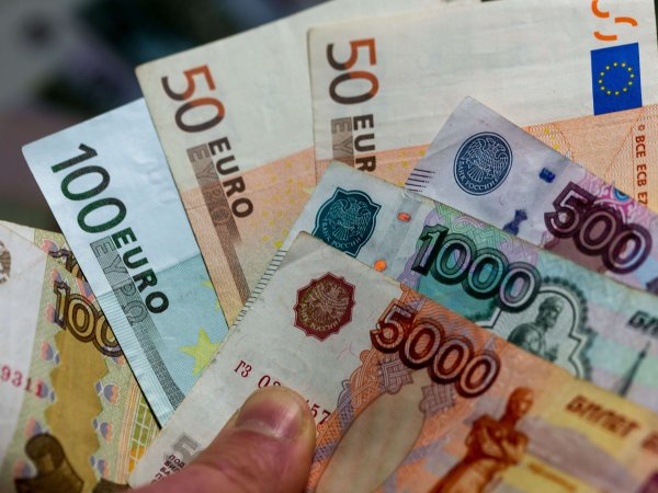 Курс доллара на сегодня, 10 апреля 2019: судьба рубля решится в мае — эксперты