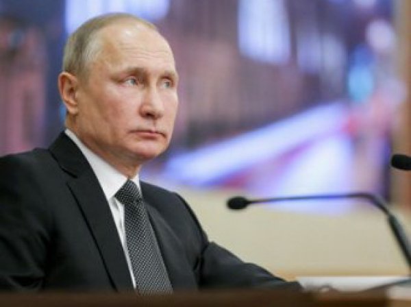 Кремль требует объяснений падения рейтинга Путина