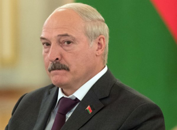 СМИ в тревоге: Лукашенко внезапно пропал на неделю, от его имени шлют телеграммы