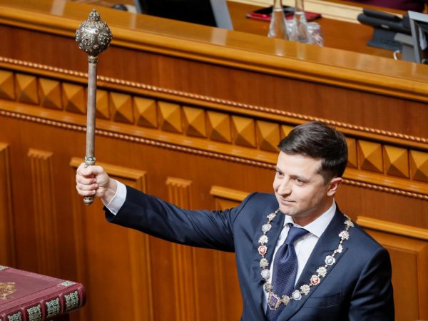 Рада блокировала первые же законопроекты Зеленского