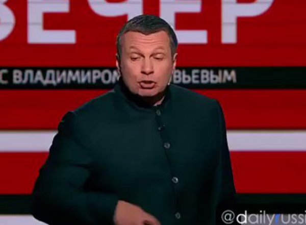«Господи, опять!»: телеведущего Соловьева дважды за неделю обманул пародийный сайт «Панорама»