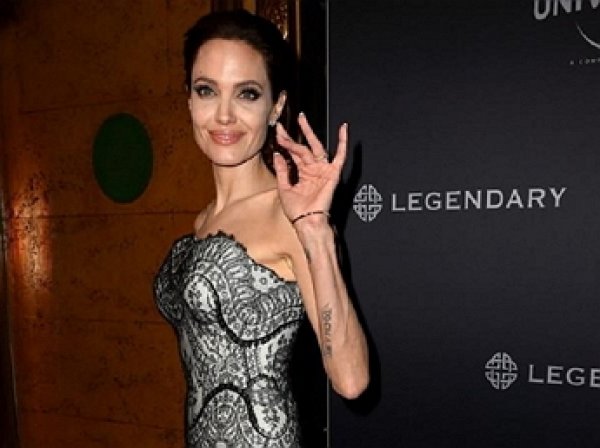 Анджелина Джоли шокировала публику истощенным состоянием