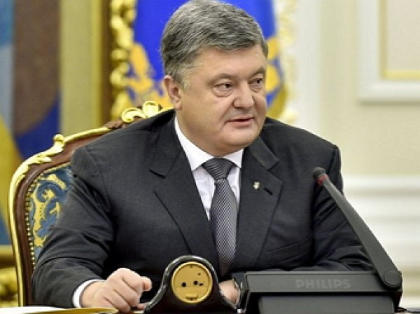 Порошенко допустил отказ Киева от Крыма