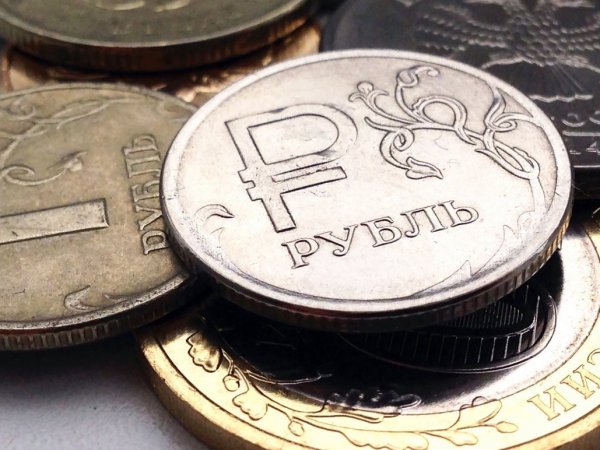 Курс доллара на сегодня, 10 июня 2019: курс рубля попал под сильное давление — эксперты