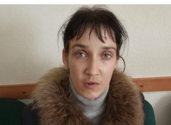 Молодая мать из Омска убила свою двухлетнюю дочь за крошки на столе