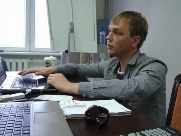В Москве по подозрению в сбыте наркотиков задержан журналист "Медузы" Иван Голунов