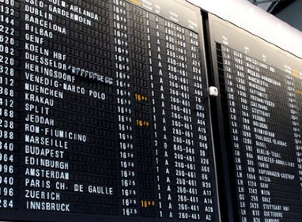 ФСБ разрешат отменять любые международные авиарейсы