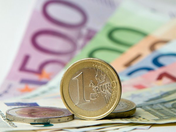 Курс доллара и евро на сегодня, 19 июля 2019: когда курс евро уйдет ниже 70 рублей, раскрыли эксперты