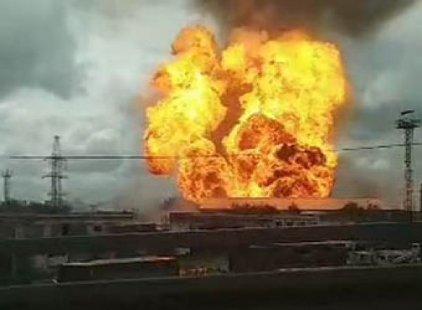 Взрыв и пожар на ТЭЦ в подмосковных Мытищах 11 июля: столб огня поднялся на 50 метров (ВИДЕО)