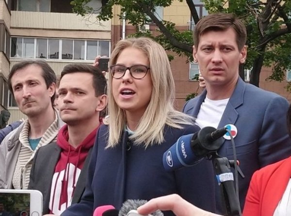 Соболь и Гудкову отказали в регистрации кандидатами в Мосгордуму