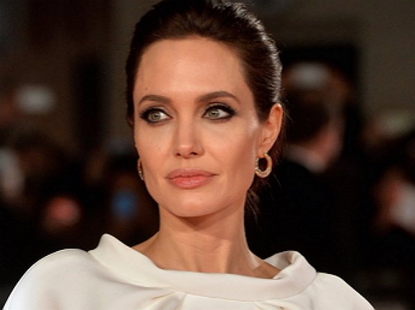 Анджелина Джоли шокировала Сеть фото в нижнем белье