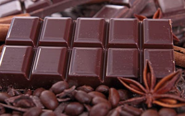 Медики назвали безвредную норму шоколада