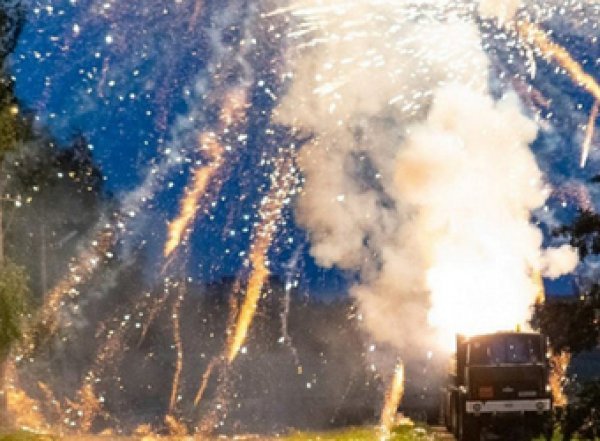 Смертельный салют в Минске попал на видео: погибла женщина, 10 человек пострадали