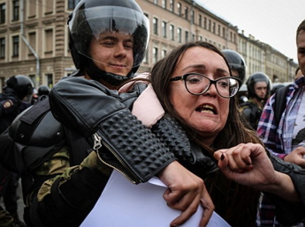 В Петербурге жестоко убили активистку ЛГБТ Елену Григорьеву
