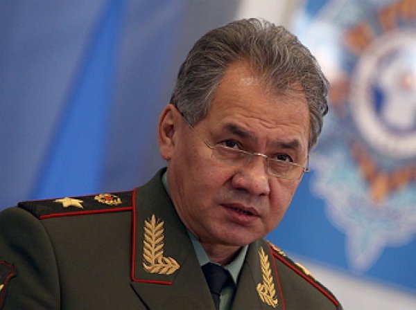 Шойгу предупредил о росте напряженности на западных границах РФ