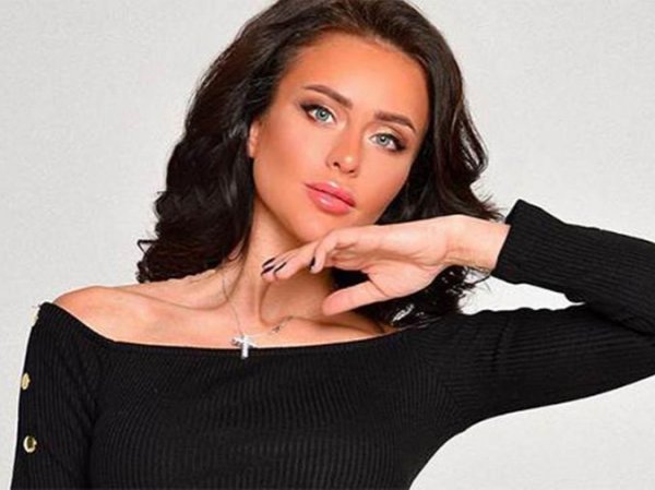 Модель Playboy Жанна Рассказова умерла в 19 лет