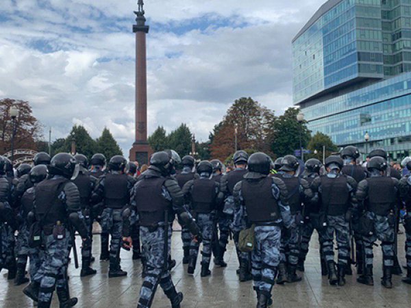 Митинг 3 августа 2019 в Москве на Бульварном кольце: силовики задерживают участников (ФОТО, ВИДЕО)