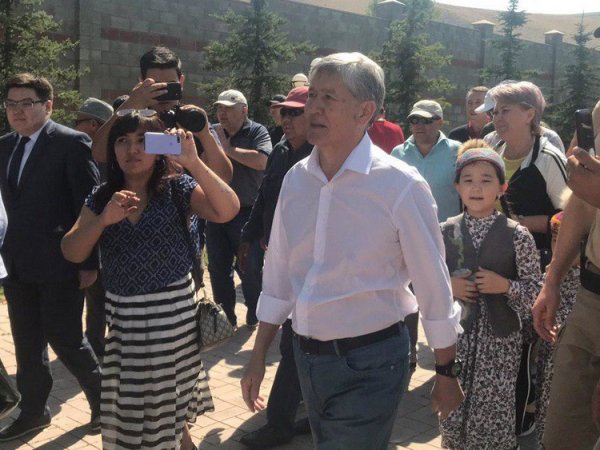 Экс-президента Киргизии Атамбаева арестовали после 6-часового допроса