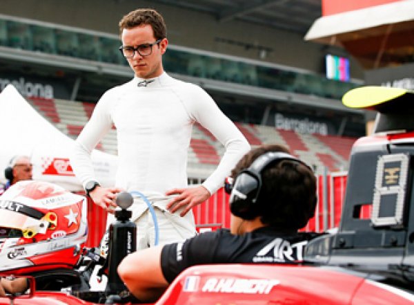В Бельгии на гонке "Формулы-2" насмерть разбился 23-летний гонщик (ВИДЕО)
