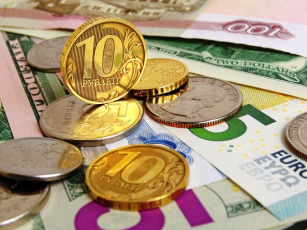 Курс доллара и евро на сегодня, 1 октября 2019: как изменится рубль к доллару и евро в октябре