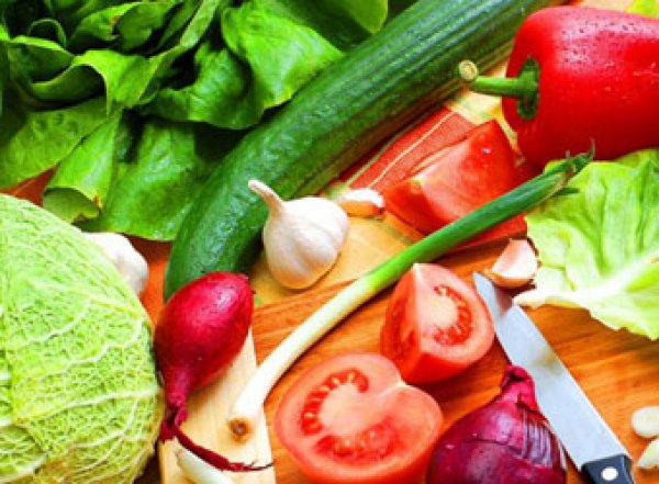 Ученые назвали неожиданную опасность сырых овощей