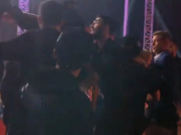В Сочи на турнире по ММА после гонга произошла массовая драка