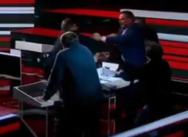 "Моя ответственность": на шоу Соловьева подрались украинские эксперты (ВИДЕО)